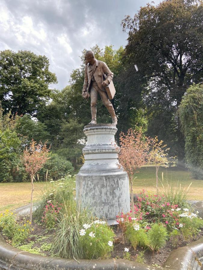 Avenue Rops Villa Namur Exteriör bild